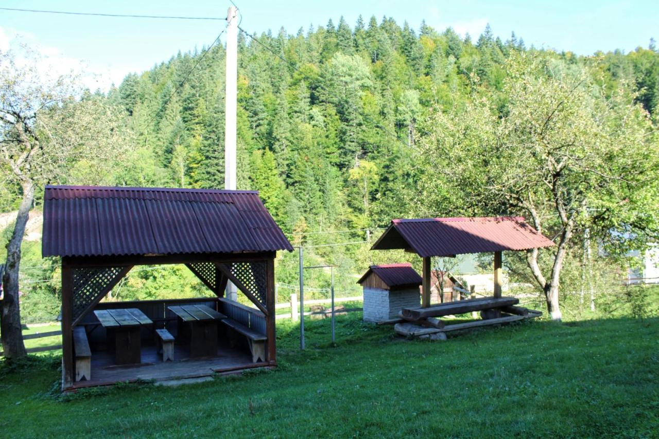 Cottage "Karpatske Shale" Yaremche Eksteriør billede